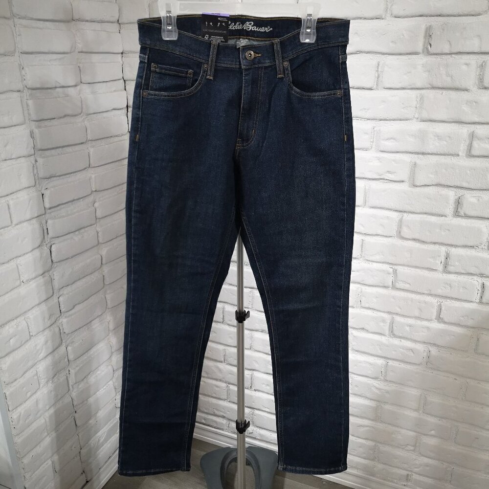 NWT Eddie Bauer Men's Size 30/32 Stretch Breathable Dark Wash Blue Jeans